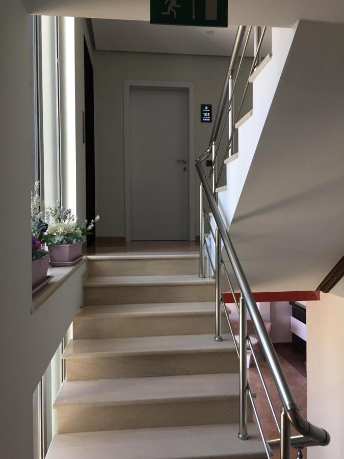 Luander Hotel Tirana Eksteriør billede